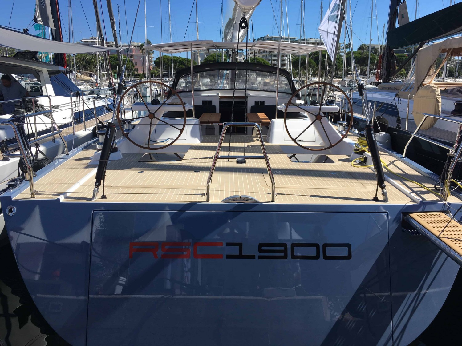 slider 2 RSC Yacht  1900